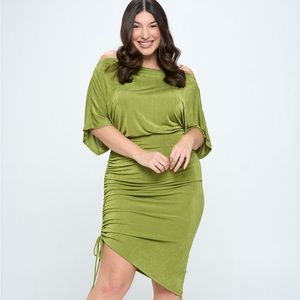 Find Me Plus Women’s GreenNight Out One-off Shoulder Plus Size Side Ruched Dress